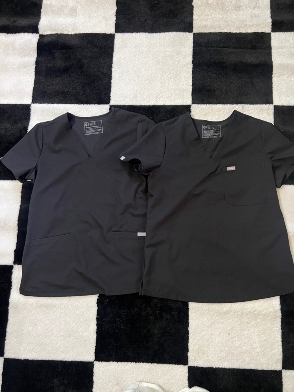 Figs Black V-Neck Scrub Tops Duo 2pck